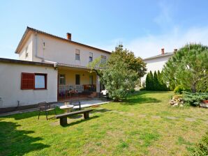 Apartments Mirela - Štinjan - image1
