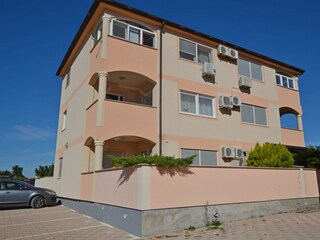 Apartment Ližnjan Außenaufnahme 1