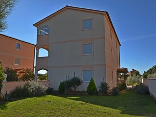 Apartment Ližnjan Außenaufnahme 2