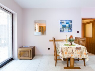 Apartment Banjole Features 9