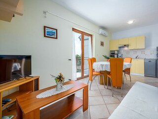 Apartment Drenje Features 20