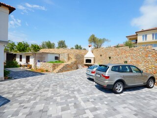 Apartment Kornić Außenaufnahme 4