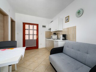 Apartment Drenje Ausstattung 12