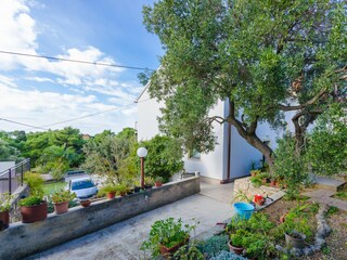 Apartment Banjol Features 13