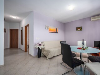 Apartment Drenje Features 7