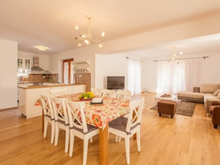 Holiday house Vrh Features 13