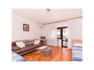 Apartment Dramalj Features 11