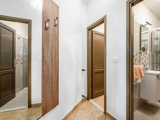 Apartment Drenje Ausstattung 11