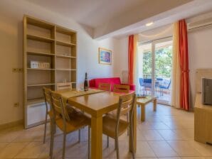 Apartments Villa Vanda - Selce - image1