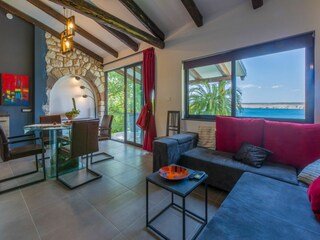 Holiday house Jadranovo Features 24