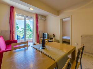 Apartments Villa Vanda - Selce - image1