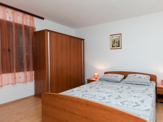 Apartment Lopar Features 20
