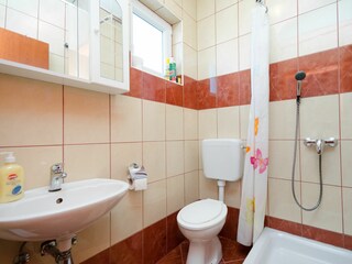 Apartment Lopar Features 10