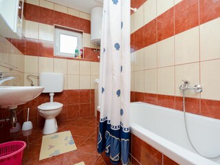 Apartment Lopar Features 24