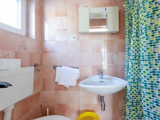 Apartment Lopar Features 18