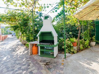 Apartment Lopar Features 26