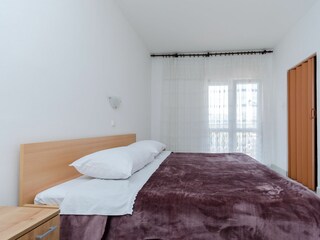 Apartment Lopar Features 9