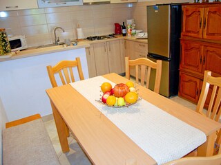 Ferienhaus Mrljane Ausstattung 28