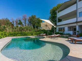 Apartment Valbandon Features 14