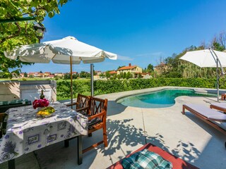 Apartment Valbandon Features 32