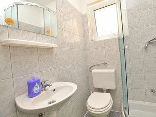 Apartment Valbandon Features 24