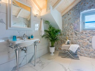 Holiday house Bribir Features 40