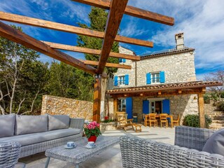 Holiday house Bribir Features 65