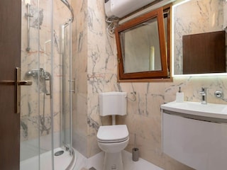 Holiday house Sveti Filip i Jakov Features 38
