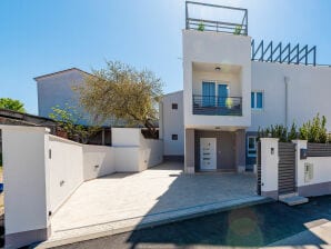 Ferienhaus Villa Ursula - Pakostane - image1