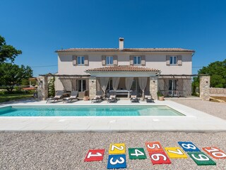 Ferienhaus Raša Ausstattung 2