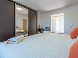 Holiday house Paradiž Features 42