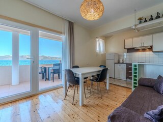 Apartment Iž Features 11