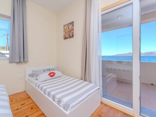 Apartment Iž Features 21