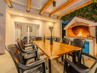 Apartment Iž Features 25