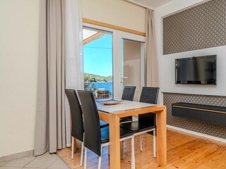 Apartment Iž Features 27