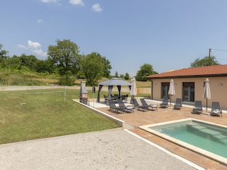 Ferienhaus Raša Ausstattung 1