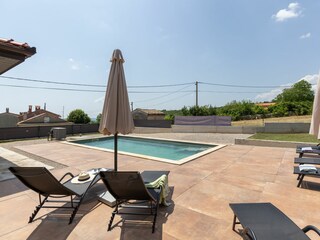 Ferienhaus Raša Ausstattung 30