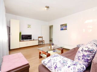 Apartment Srima Features 16