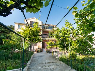 Apartment Srima Features 24