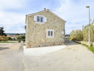 Holiday house Dobropoljana Features 3