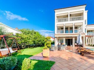 Apartment Malinska Außenaufnahme 1