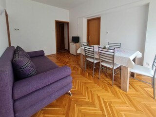 Apartment Dramalj Features 12