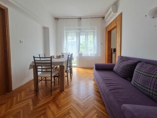 Apartment Dramalj Features 25