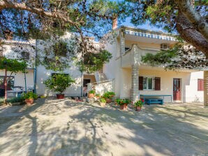 Apartments Ratko - Sveti Lovreč Labinski - image1