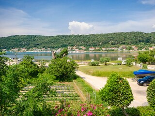 Apartment Supetarska Draga Features 12