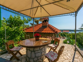 Apartment Supetarska Draga Features 9
