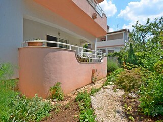 Apartment Novi Vinodolski Außenaufnahme 3