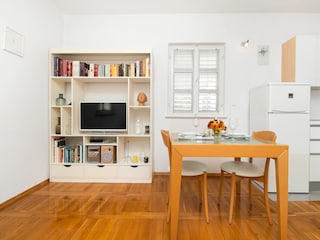 Ferienhaus Srima Ausstattung 3