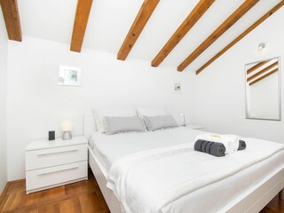 Ferienhaus Srima Ausstattung 23