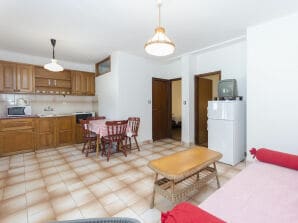 Apartments Vesna with pool - Vodice - image1